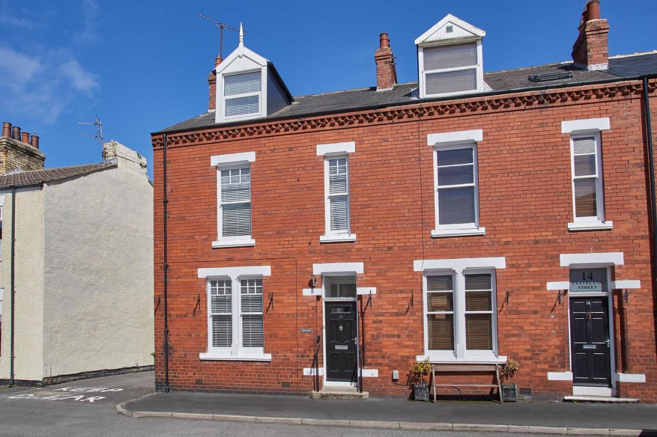 Host&Stay - Simba House Saltburn-by-the-Sea Bagian luar foto